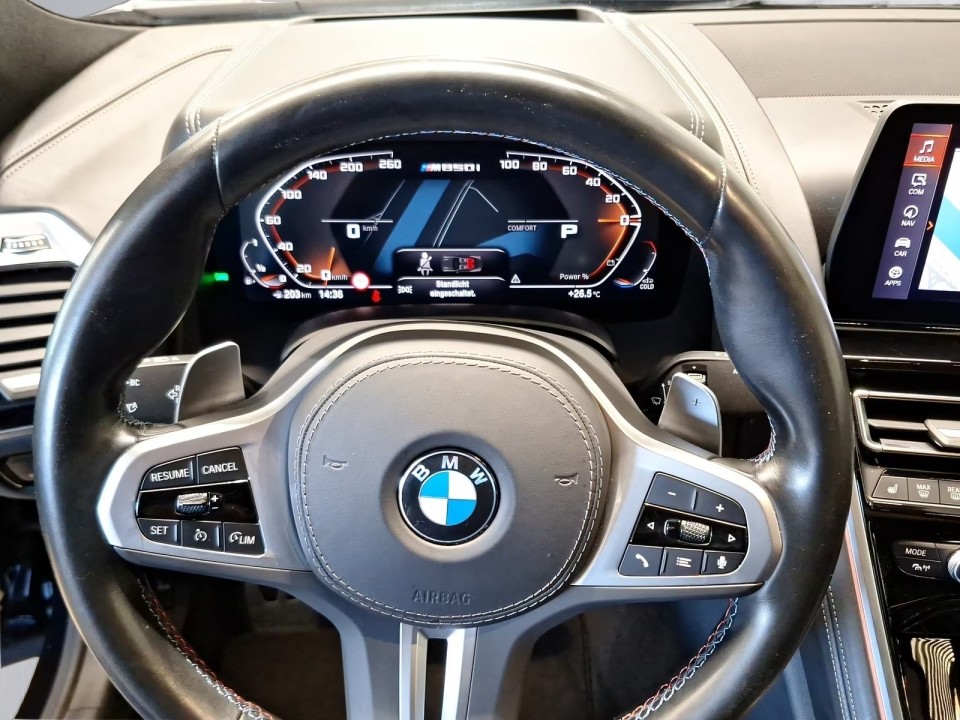 BMW Seria 8 M850i Coupe (4)