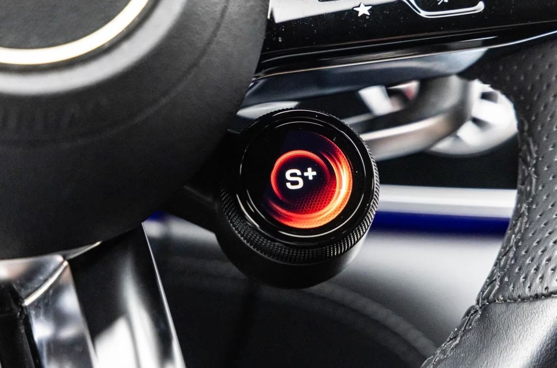 Mercedes-Benz AMG GT 43 4MATIC - foto 17