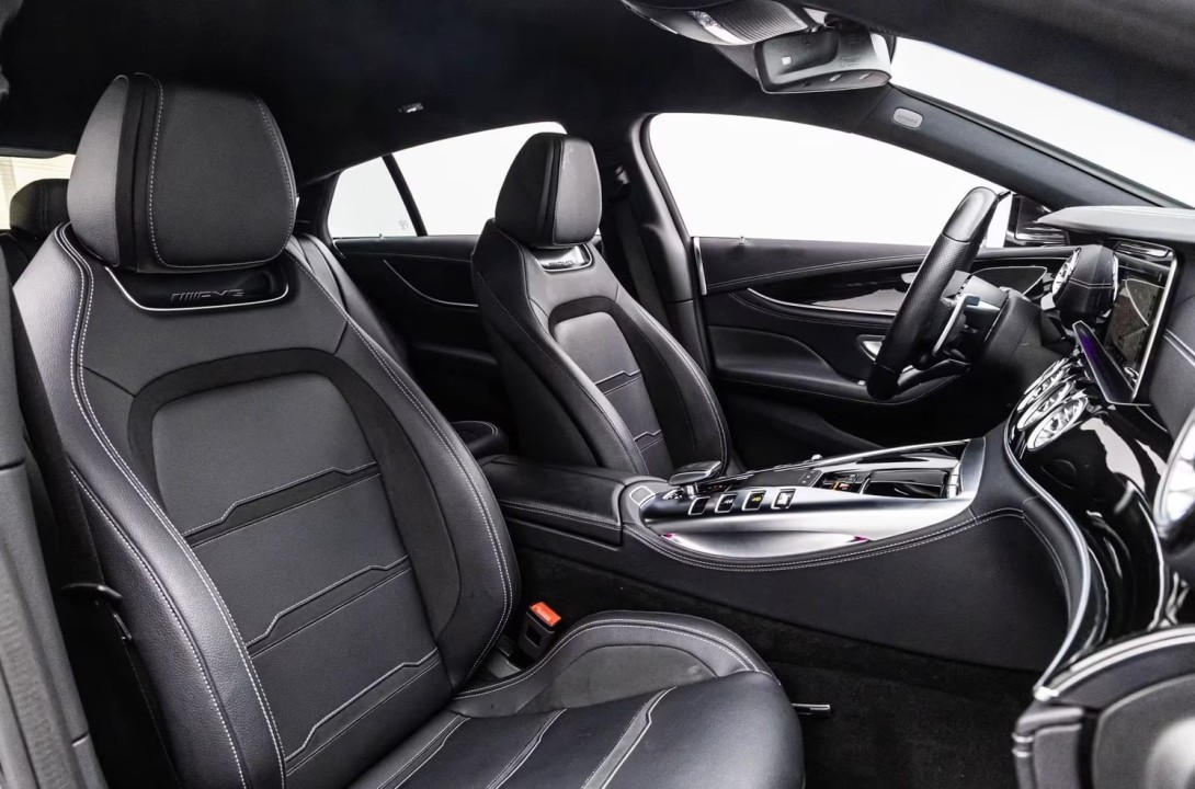 Mercedes-Benz AMG GT 43 4MATIC - foto 16