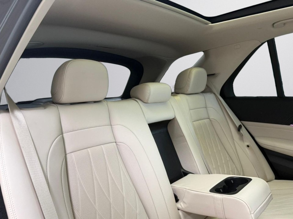 Mercedes-Benz GLE AMG 53 4MATIC+ - foto 19