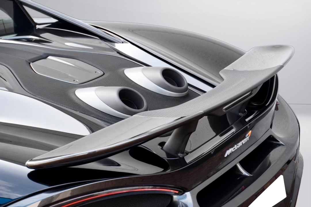 McLaren 600LT - foto 12