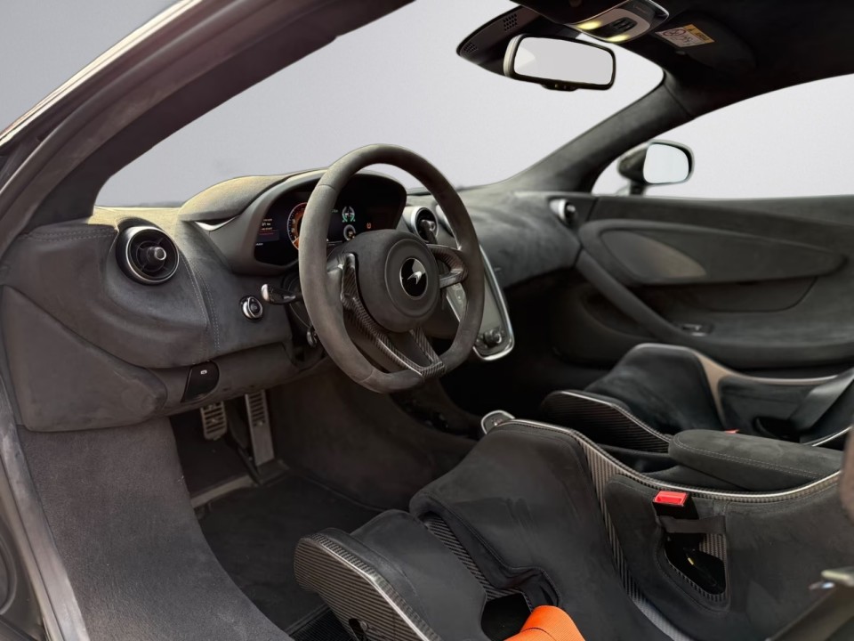 McLaren 600LT - foto 7