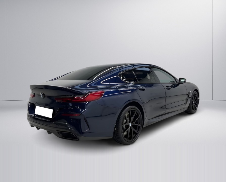 BMW Seria 8 840i Gran Coupe M-Sport (2)