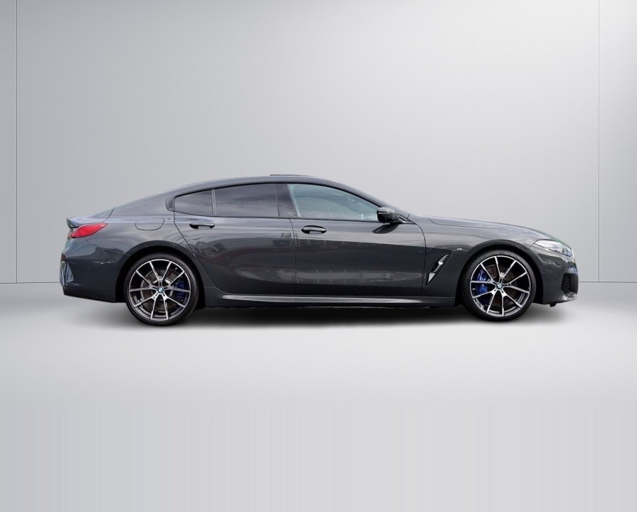 BMW Seria 8 840i Gran Coupe M-Sport (2)