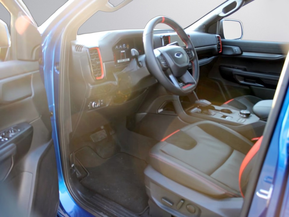 Ford Raptor - foto 10
