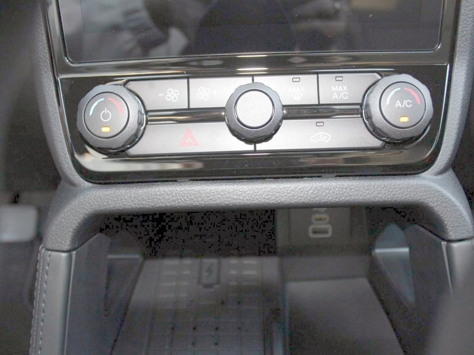 Ford Raptor - foto 16