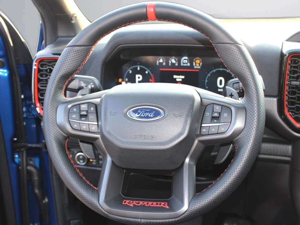 Ford Raptor - foto 7