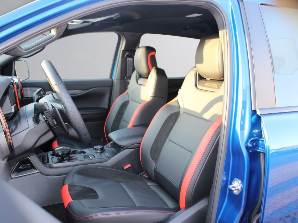 Ford Raptor - foto 11