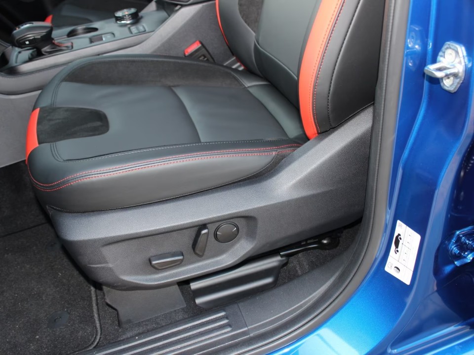 Ford Raptor - foto 28