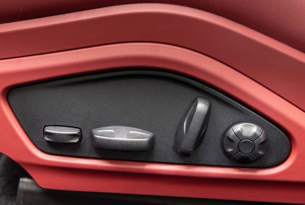 Porsche Panamera Platinum Edition - foto 24