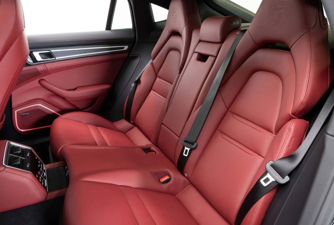 Porsche Panamera Platinum Edition - foto 21