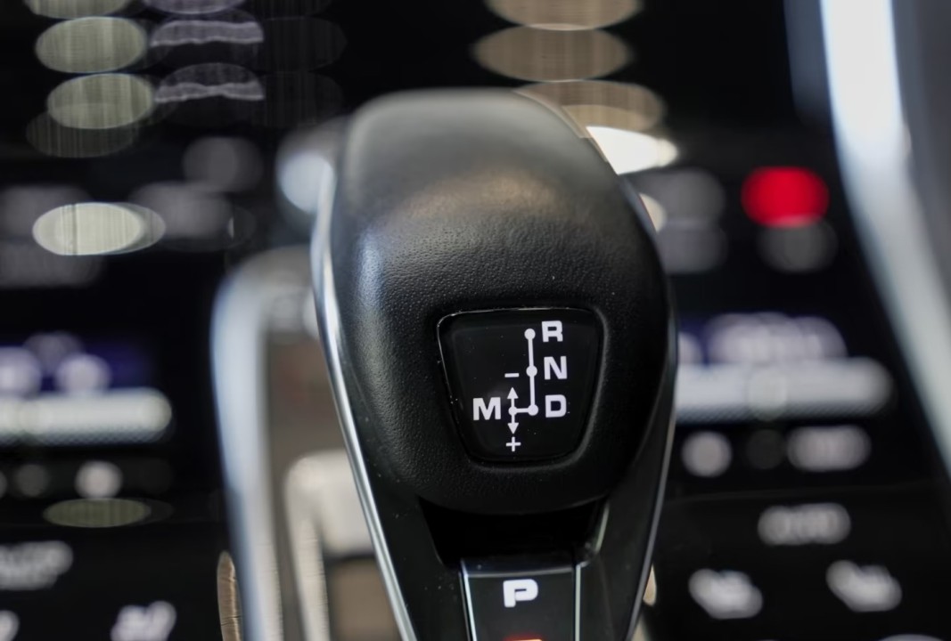 Porsche Panamera E-Hybrid Platinum Edition - foto 17