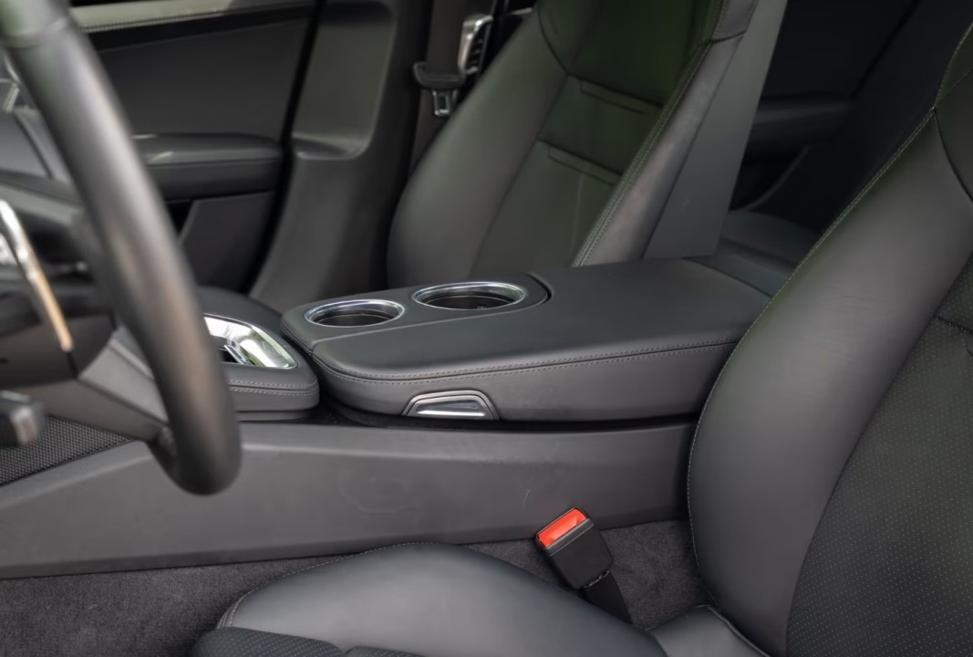 Porsche Panamera 4S E-Hybrid - foto 10