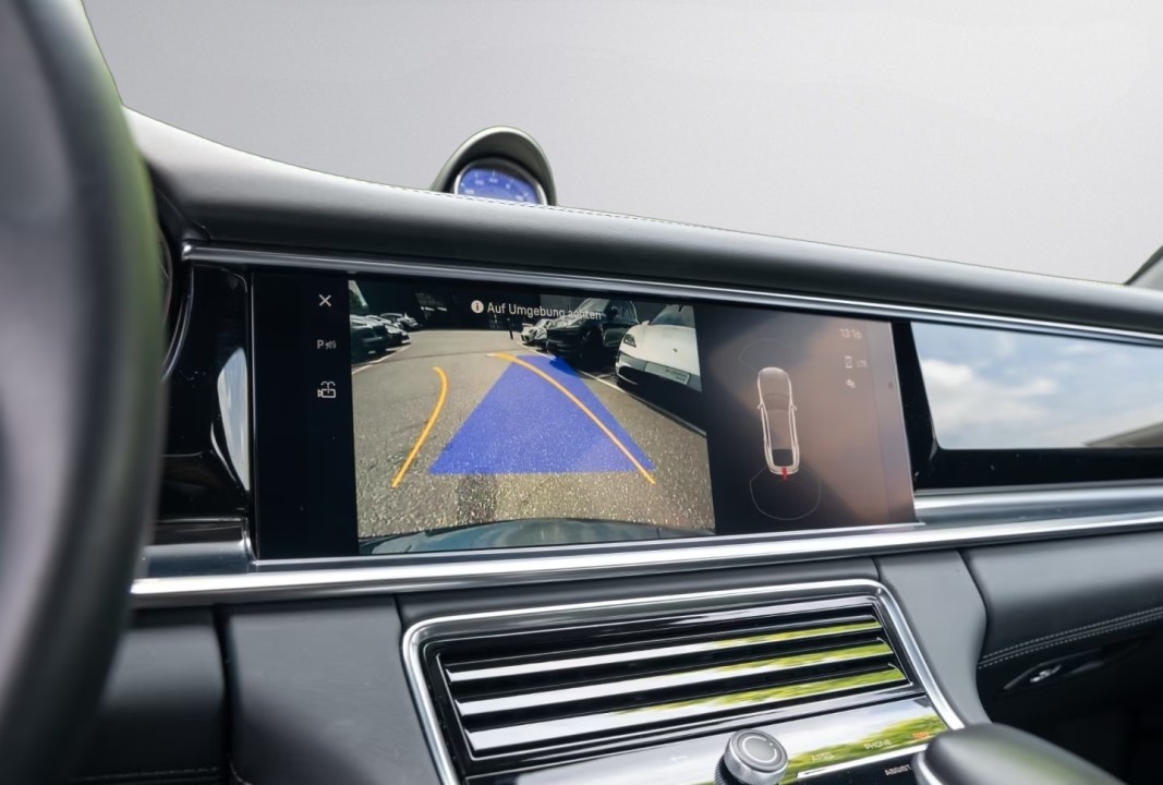 Porsche Panamera 4S E-Hybrid - foto 17