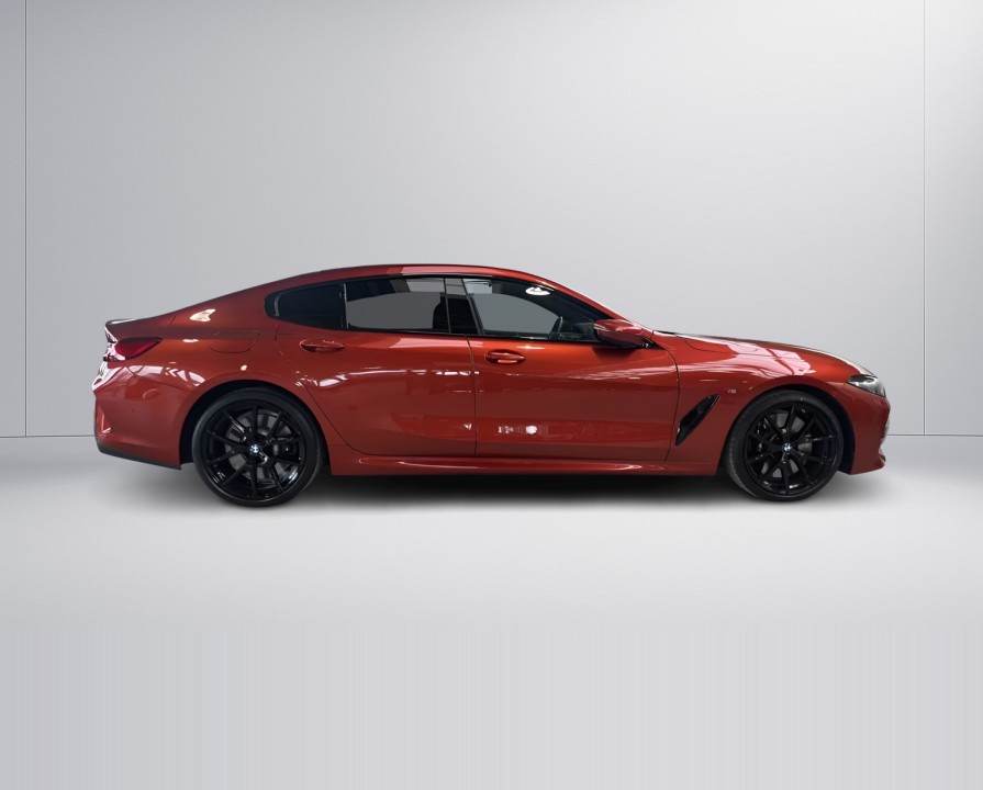 BMW Seria 8 840d xDrive Gran Coupe (2)