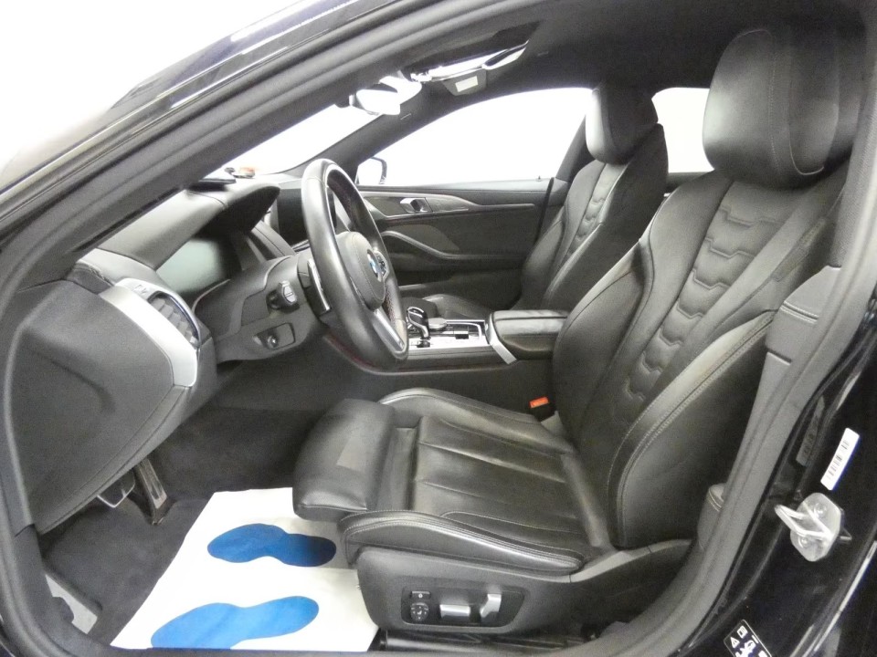 BMW Seria 8 M850i Gran Coupe - foto 16