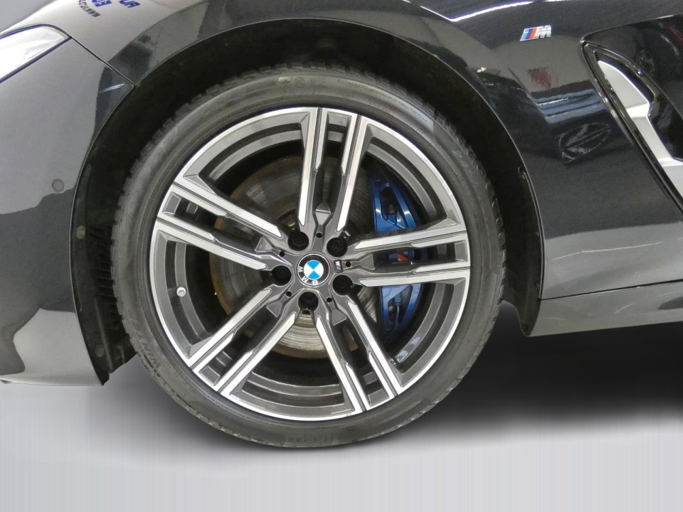 BMW Seria 8 M850i Gran Coupe - foto 32