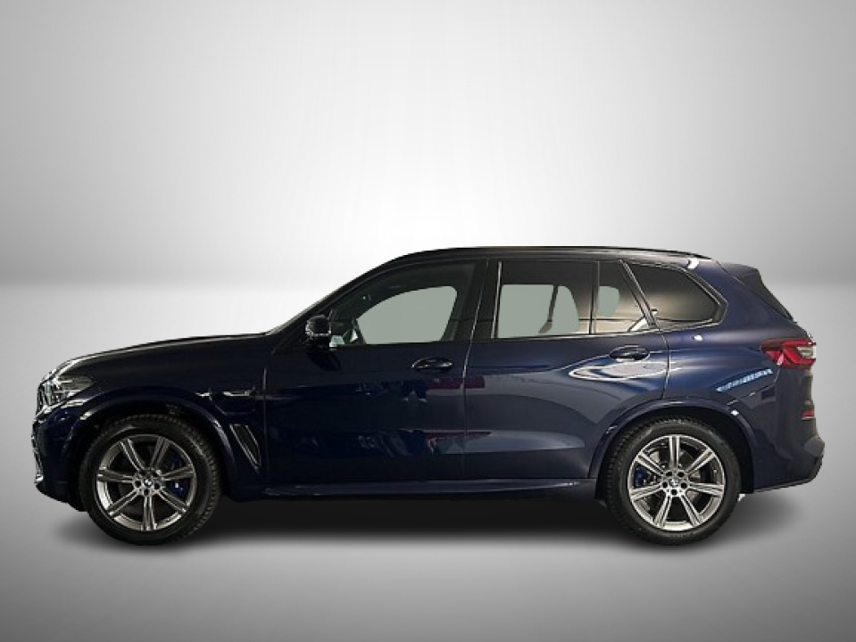 BMW X5 xDrive45e (5)