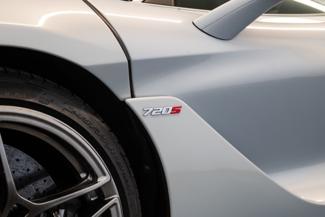 McLaren 720S - foto 19