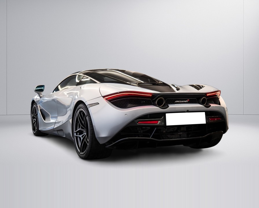 McLaren 720S (3)