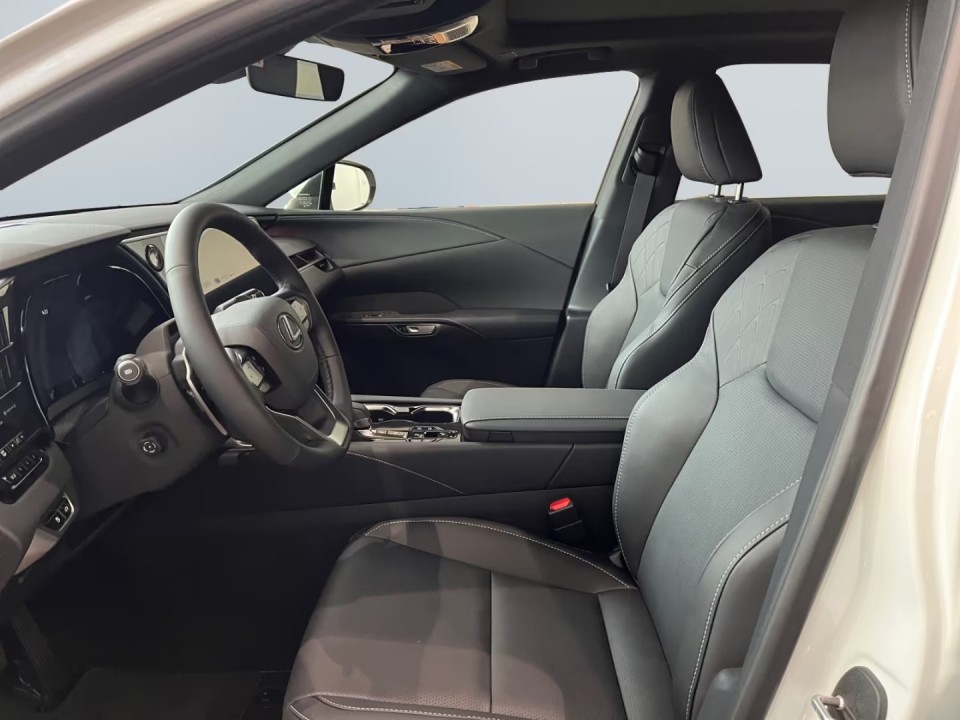 Lexus Seria RX 450h+ AWD - foto 6