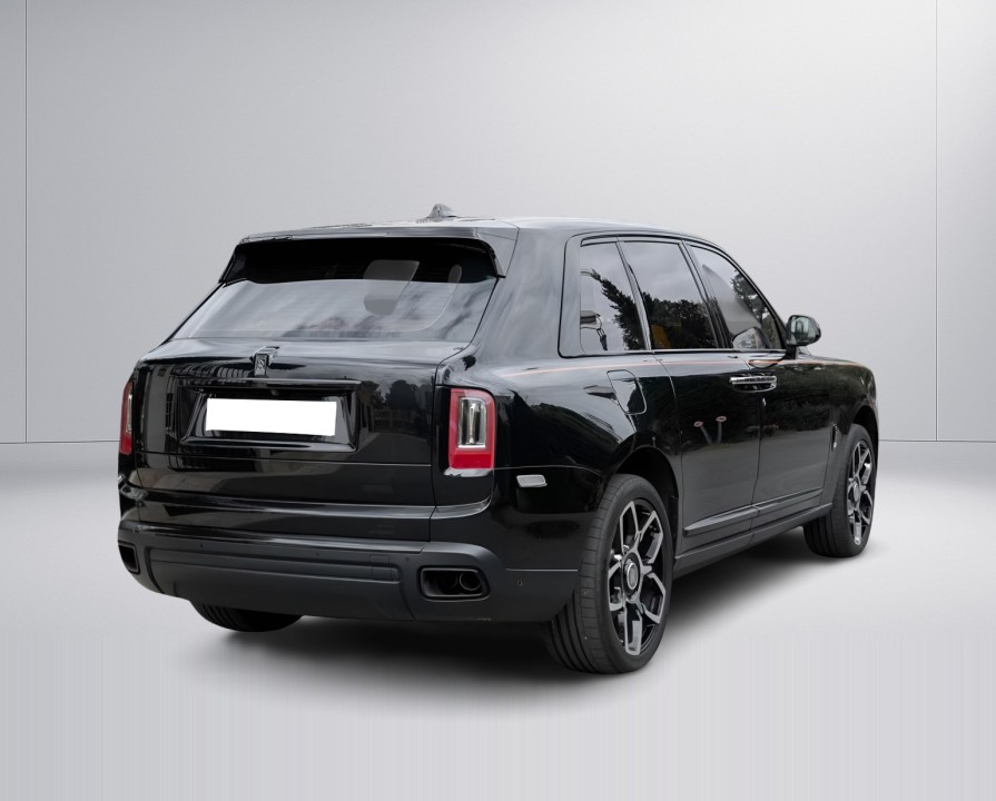 Rolls-Royce Cullinan (2)