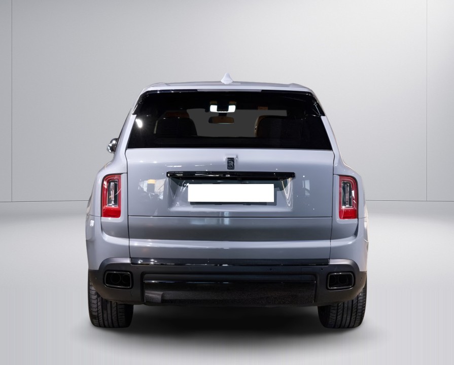 Rolls-Royce Cullinan Black Badge (4)