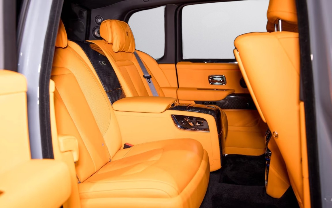Rolls-Royce Cullinan Black Badge - foto 14