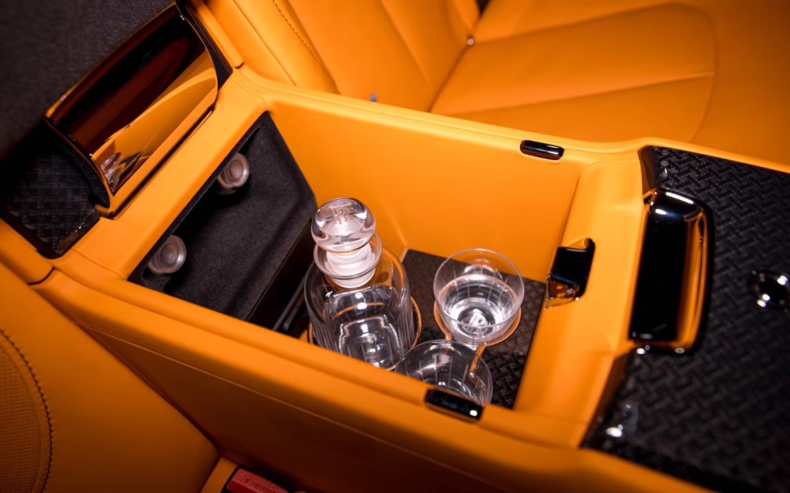 Rolls-Royce Cullinan Black Badge - foto 13