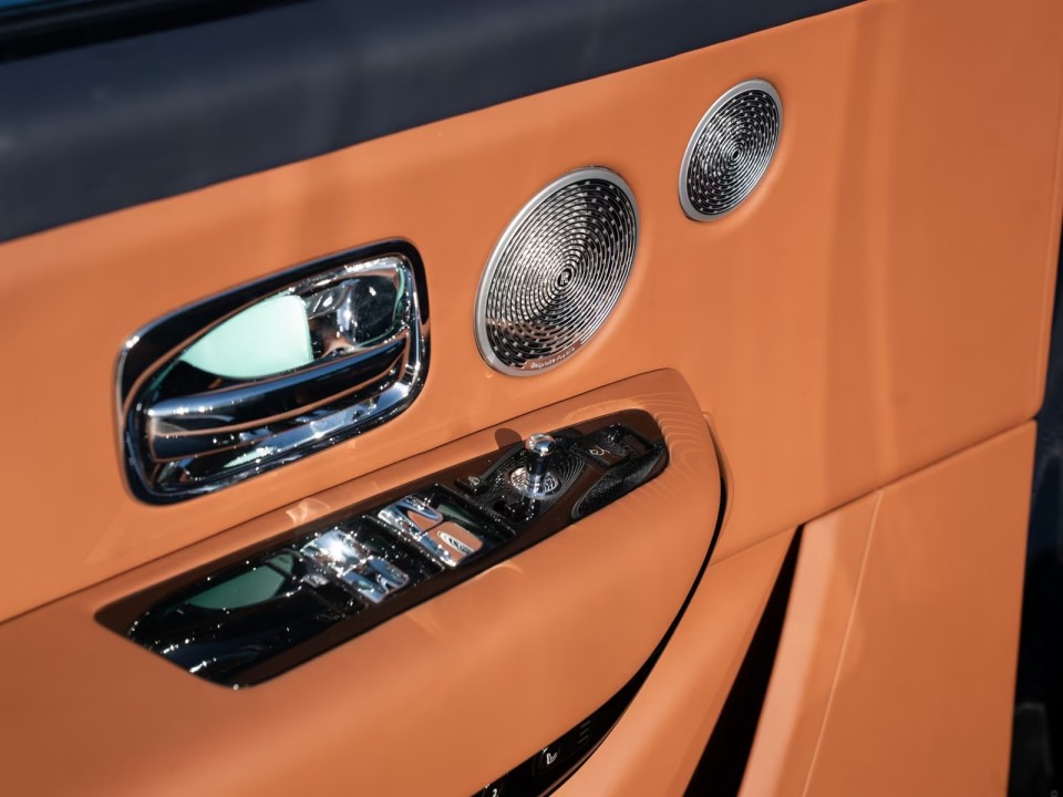 Rolls-Royce Cullinan - foto 18