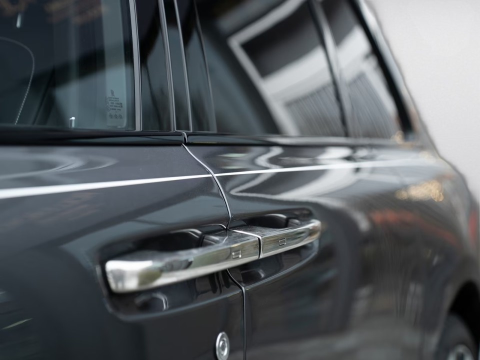 Rolls-Royce Cullinan - foto 23