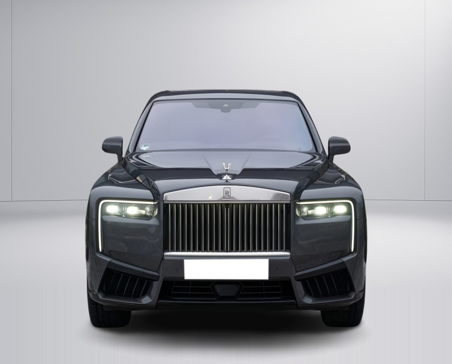 Rolls-Royce Cullinan (2)