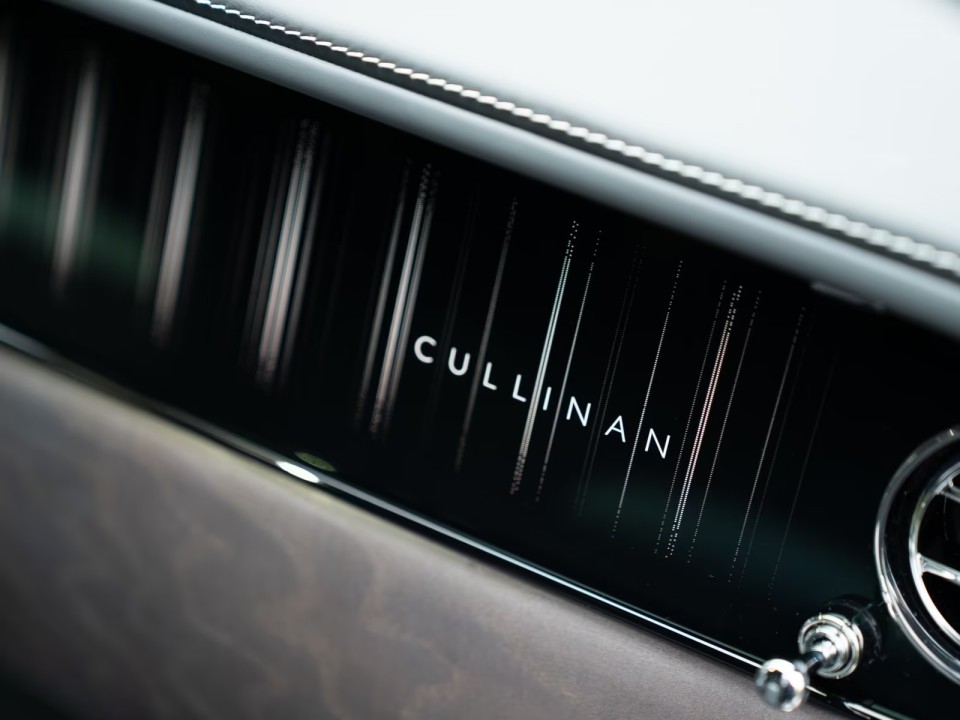 Rolls-Royce Cullinan - foto 12