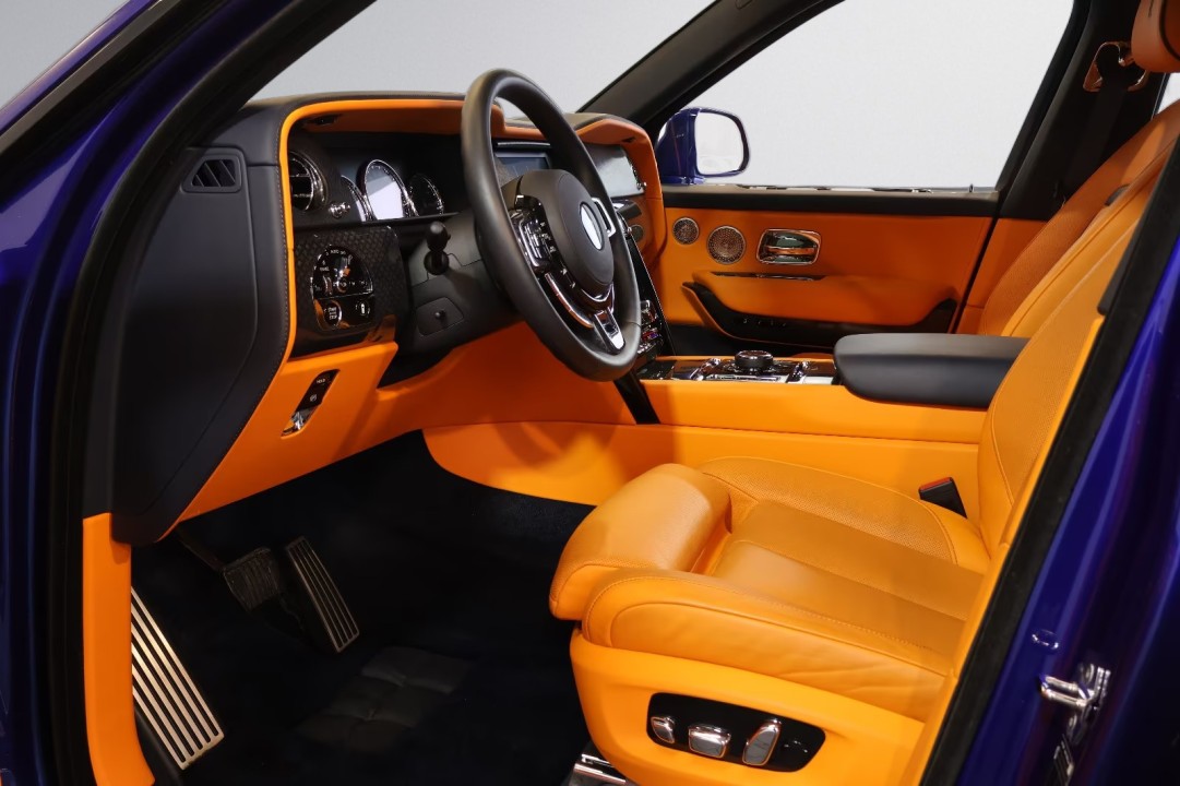 Rolls-Royce Cullinan Black Badge - foto 9