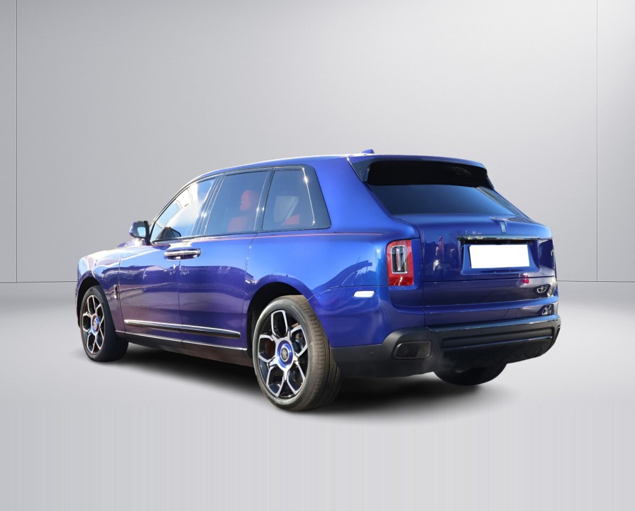 Rolls-Royce Cullinan Black Badge (4)