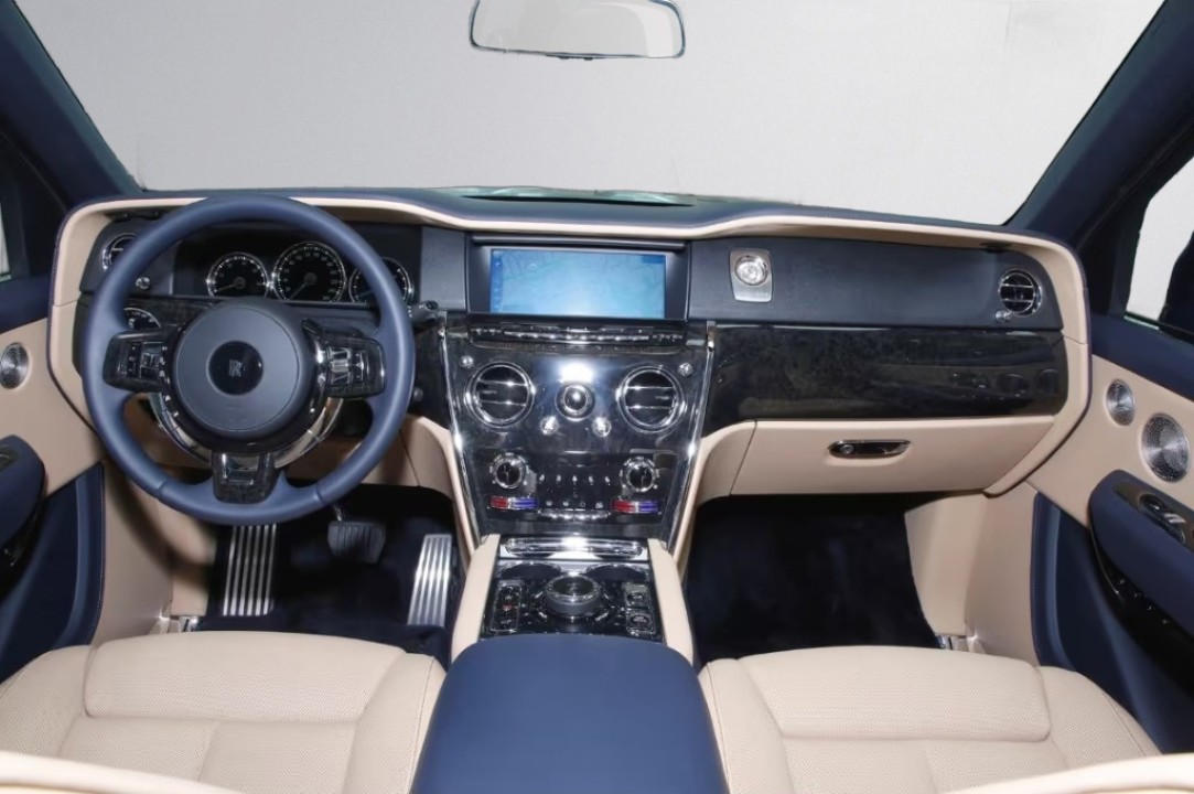 Rolls-Royce Cullinan - foto 11