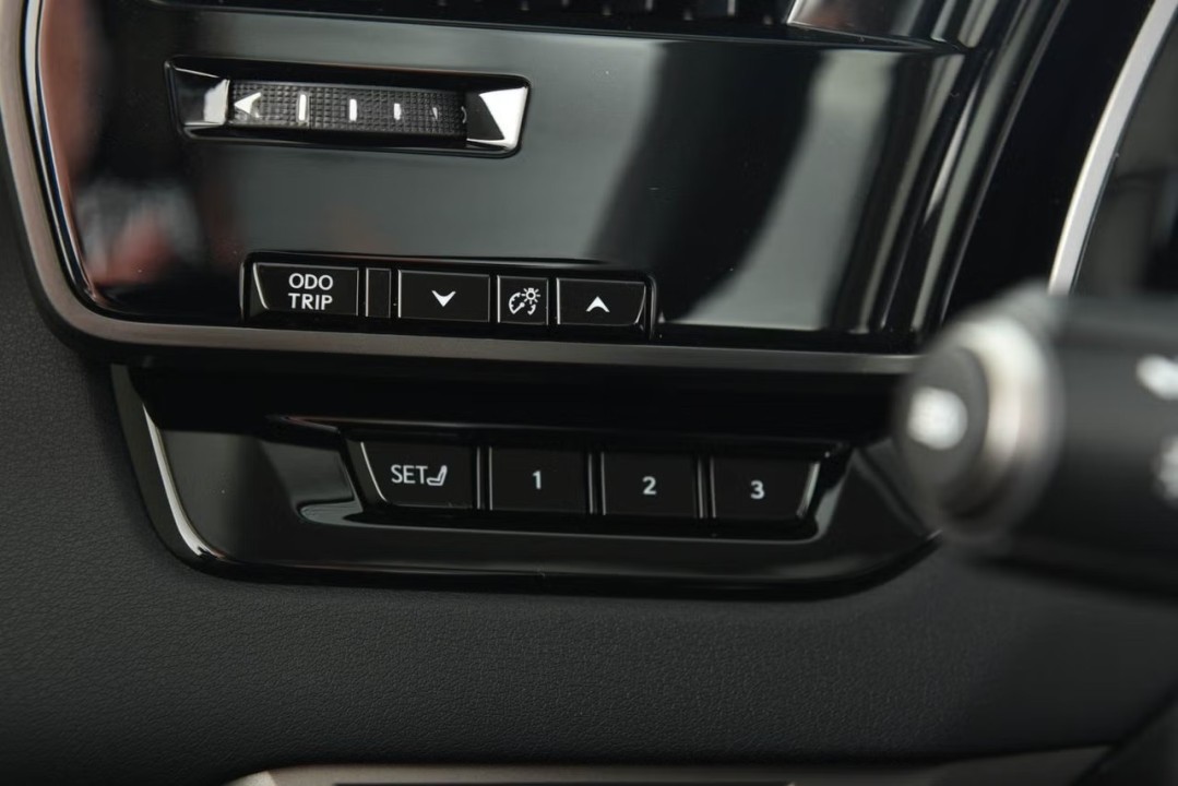 Lexus Seria RX 450h+ AWD F-Sport - foto 14