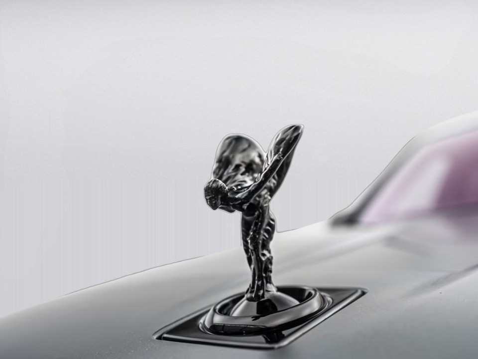 Rolls-Royce Cullinan Black Badge - foto 37