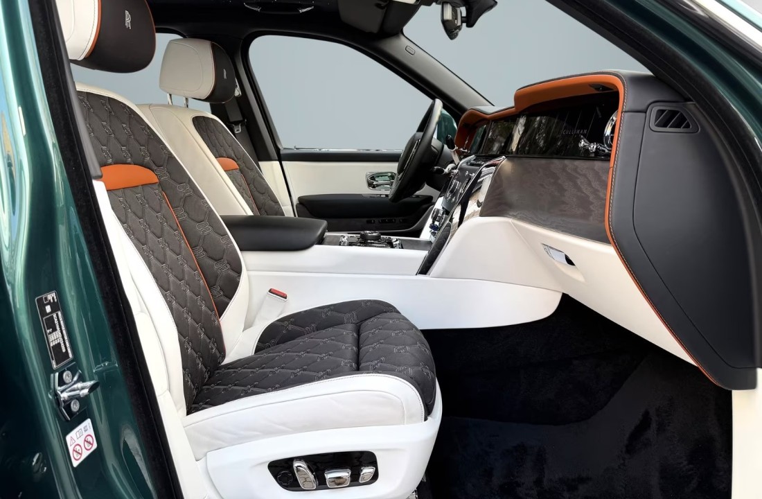 Rolls-Royce Cullinan - foto 15