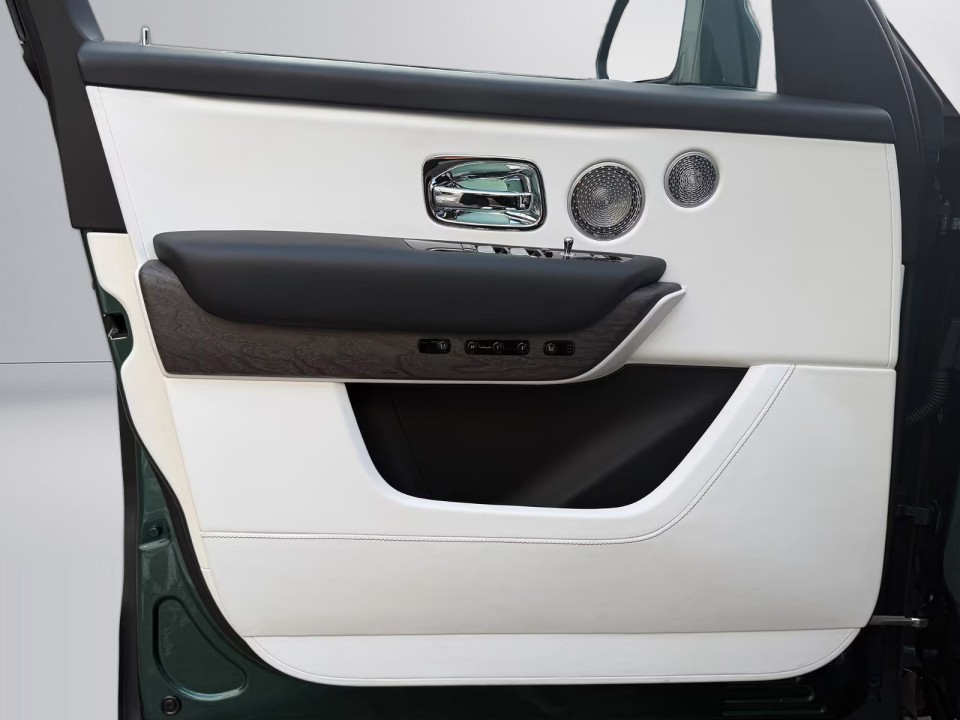 Rolls-Royce Cullinan - foto 34