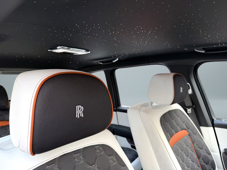 Rolls-Royce Cullinan - foto 25