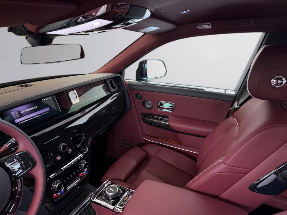 Rolls-Royce Phantom EWB - foto 17