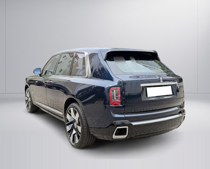 Rolls-Royce Cullinan (5)