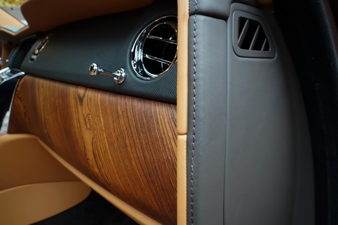 Rolls-Royce Cullinan - foto 24
