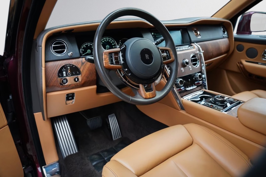 Rolls-Royce Cullinan - foto 10