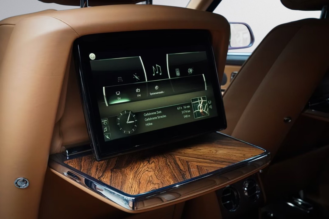 Rolls-Royce Cullinan - foto 38