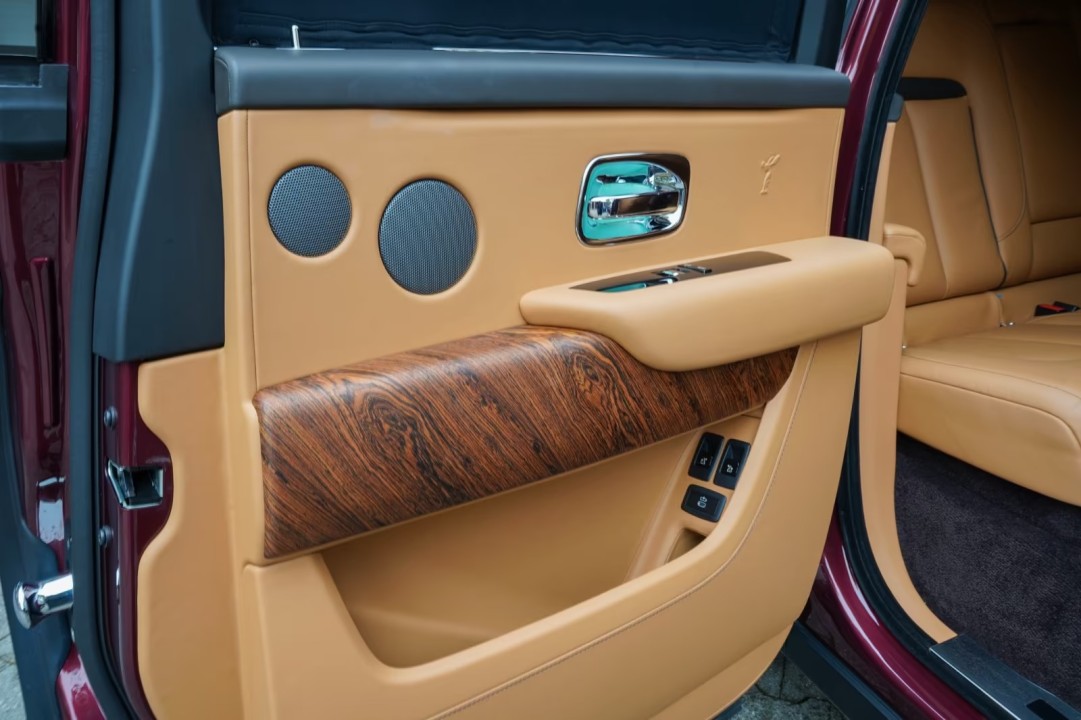 Rolls-Royce Cullinan - foto 31