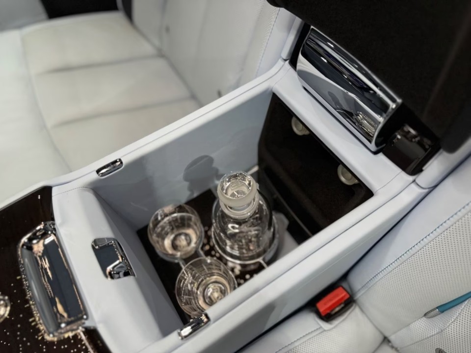 Rolls-Royce Phantom - foto 23