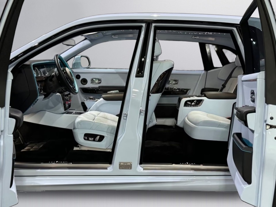 Rolls-Royce Phantom - foto 18