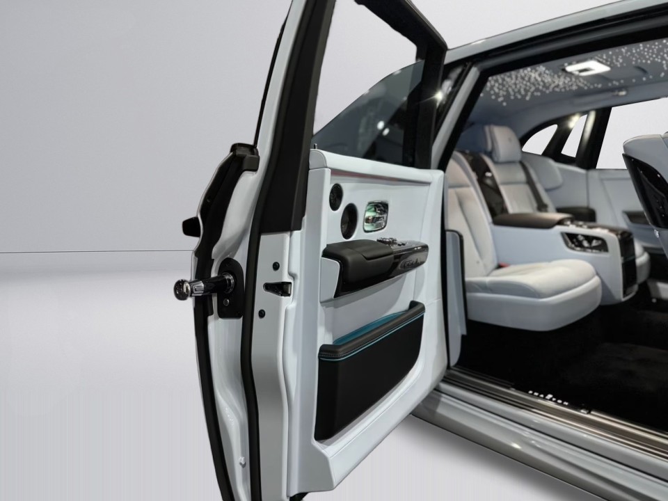 Rolls-Royce Phantom - foto 37
